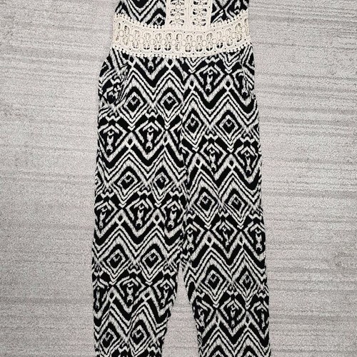 Summer one-piece like new with knitting and geometric patterns