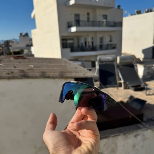 Oakley Radar EV Path sunglasses like new, multicolor