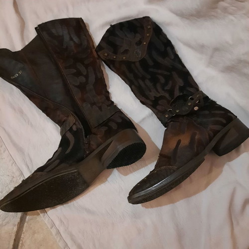 Irma Bass Italy Pony leather women's boots like new, size 38.5