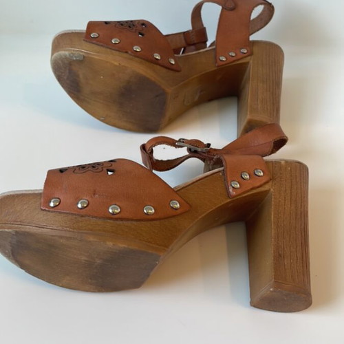 Leather women's sandals Liberitae used, size 36, brown