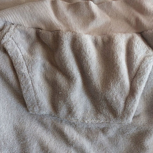 Miss Ebita sweatshirt like new for 8-year-old girl with hood and pockets