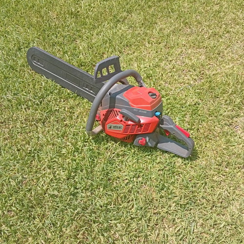 Efco MT 4510-18 Chainsaw like new, 2.9 kW power, 46 cm bar