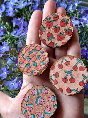 Set of 4 handmade wooden fruit magnets new