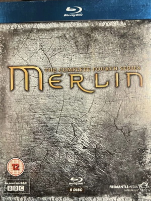 Merlin Season 4 Blu Ray like new, autographed by Colin and Katie