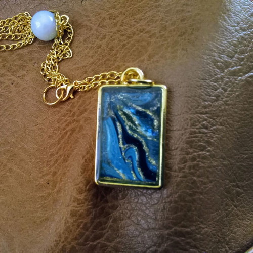 Handmade Marble necklace new, blue and gold