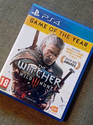 The Witcher 3 Wild Hunt Game Of The Year PS4 used