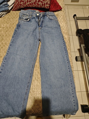 Off Blue Jean pants like new, size 38-40 large