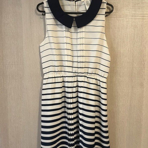 Esley striped mini dress with collar size Small like new