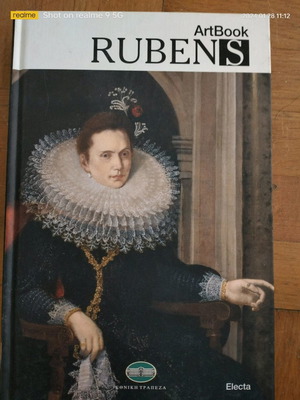 Art book in excellent condition