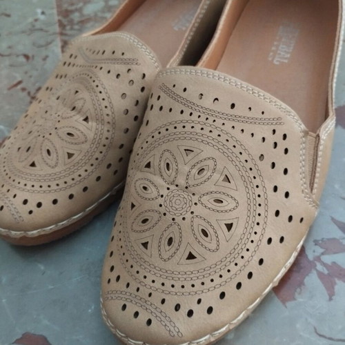 Women's flat shoes like new, size 38, beige and brown