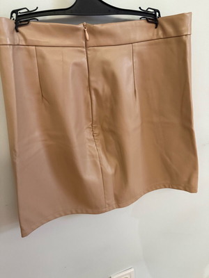 beige leather skirt