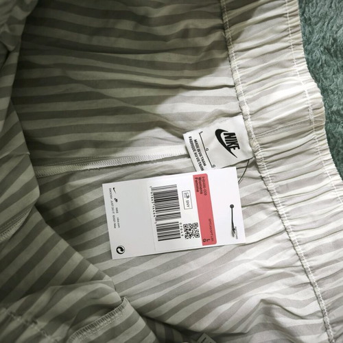 Nike sportswear Chill poplin set pants and shirt new size L white beige