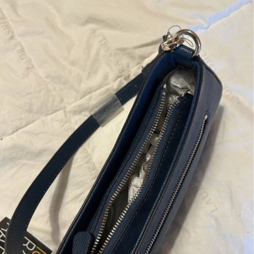 Guess shoulder bag, blue