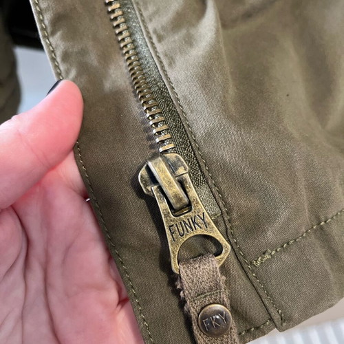 Funky Buddha parka size S like new, khaki