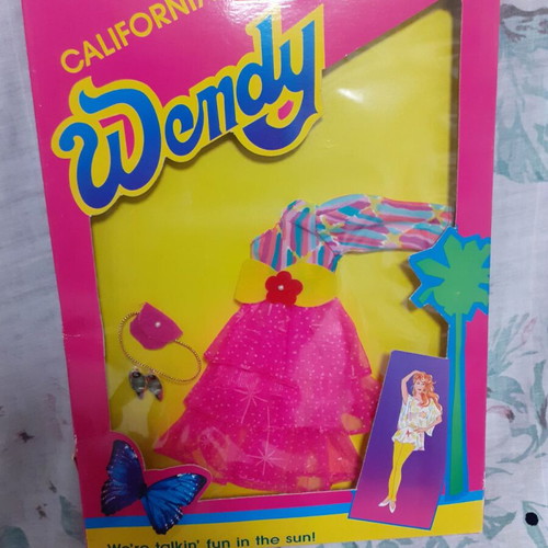 Wendy doll clothes new