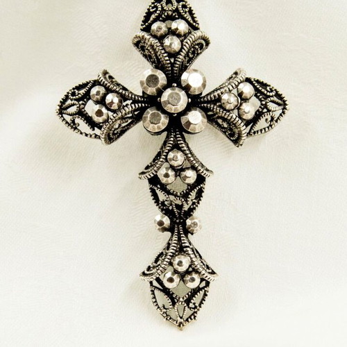 Zamak silver-plated necklace cross new, silver color