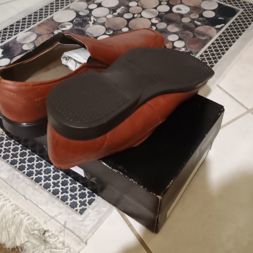 Shoes (code 490)