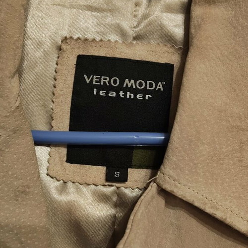 Vero Moda leather coat beige like new, size Small