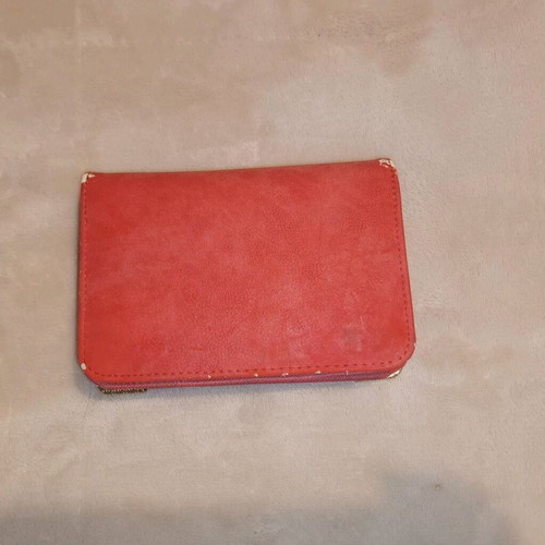 Coral wrist wallet like new synthetic leather