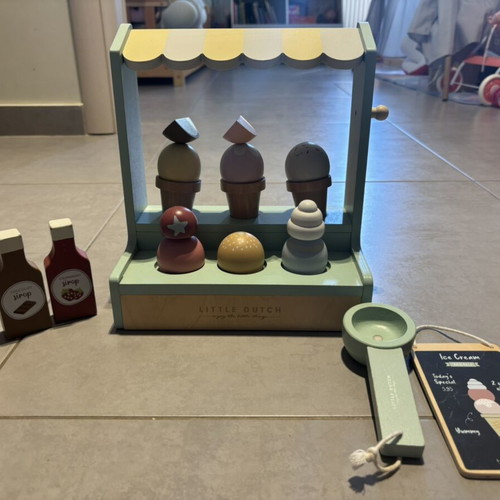 Little Dutch Wooden Ice Cream Shop Set like new, complete