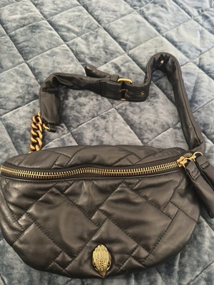 Kurt Geiger leather banana bag used, black medium size