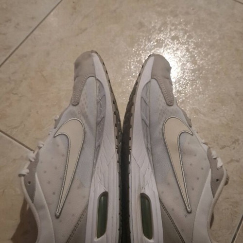 Παπούτσια Nike Air 43 ελαφρώς χρησιμοποιημένα, άσπρα αθλητικά