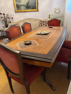 Vintage living room dining set used with 6 chairs