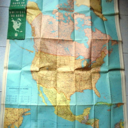 Vintage map of North America used, 90x120 cm