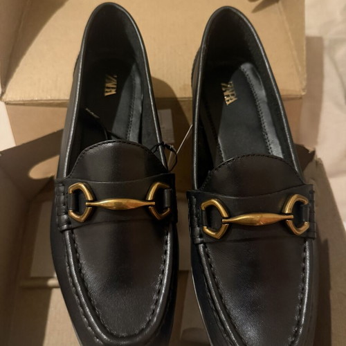 Zara black leather loafers with gold hardware, size EU 37