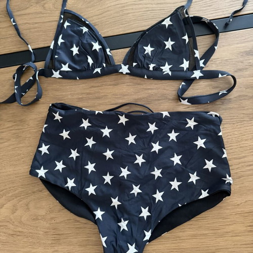 Calzedonia bikini with stars