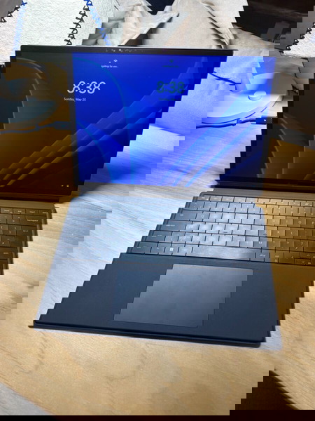 Dell Xps 13 2in1 i7 16gb ram 512GB HD