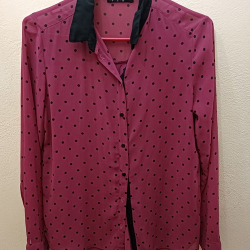 Bershka fuchsia semi-transparent shirt with polka dots and black collar size S like new