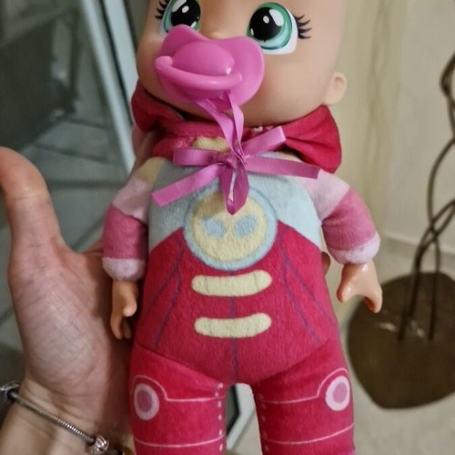 Cry Baby and Nenuco dolls set like new