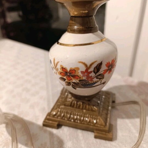 Antique table lamp used with metal elements