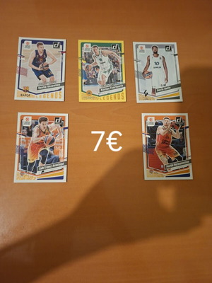 Basketball cards set