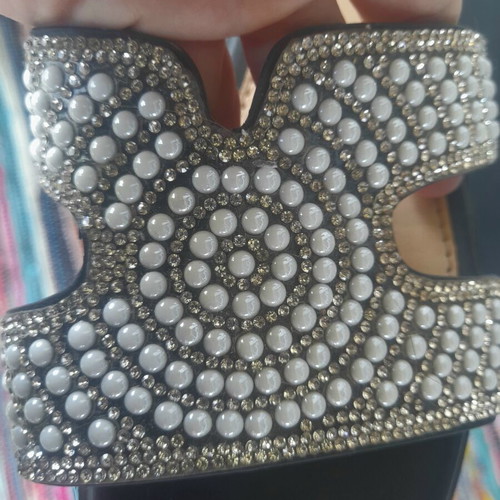 Sandals with pearls size 38 like new, black and white