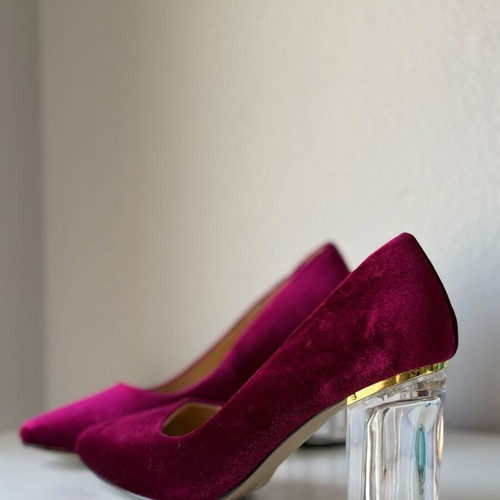 Exe fuchsia pumps like new, size 40