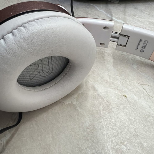 Sodo MH2 wireless and wired on-ear headphones