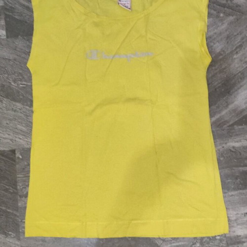 Champion t-shirt yellow XL like new