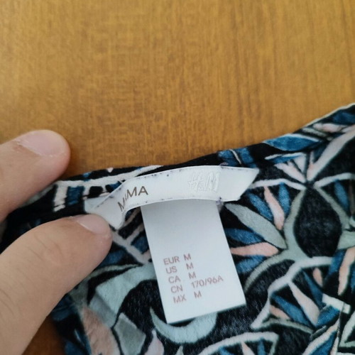 H&M Women's Top M printed like new, multicolor