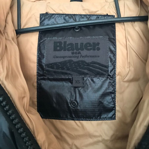 Blauer women's black puffer jacket like new, size XS/S