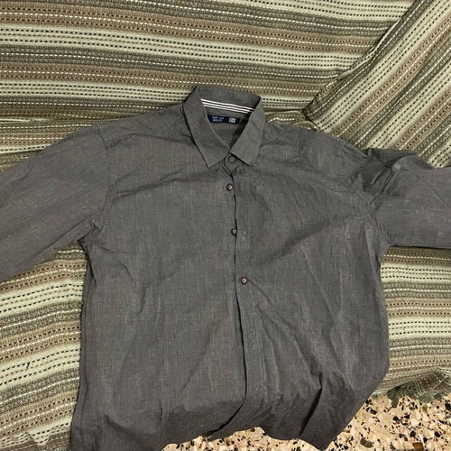 Men's shirt like new, size large, gray