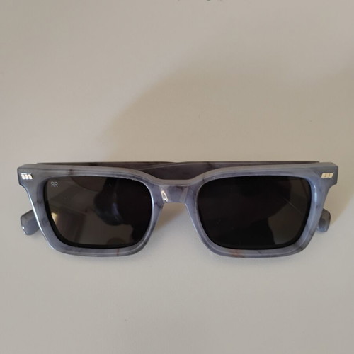 Red Raven Nomad sunglasses like new, black and gray