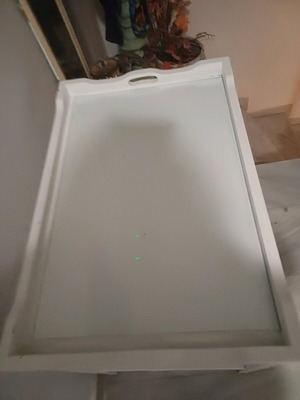 Coffee table with internal glass used