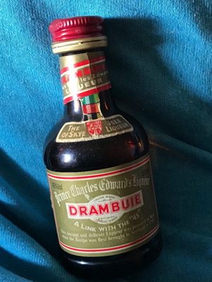 Drambuie and Tia Maria collectible miniatures new, set of 3