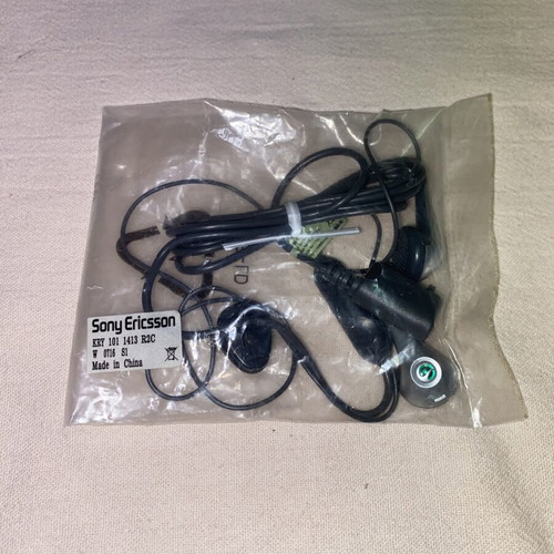 Sony Ericsson KRY 101 1413 R2C vintage handsfree earbuds