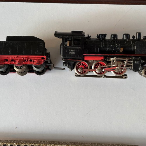 Marklin train with tracks and coal wagon, code 3003, circa 1960 collectible