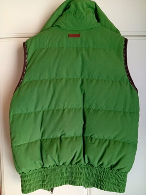 Marlboro Classics vintage sleeveless jacket like new, green with goose down
