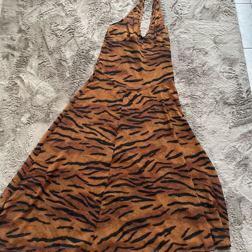 SunsetGo! dress medium with open back and tie neck, like new