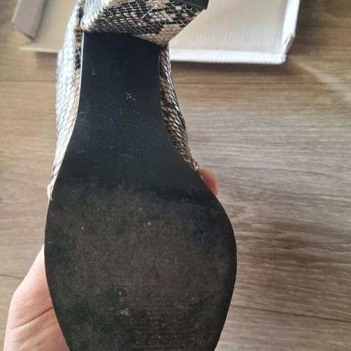 Women's snake print ankle boots size 39, lightly used